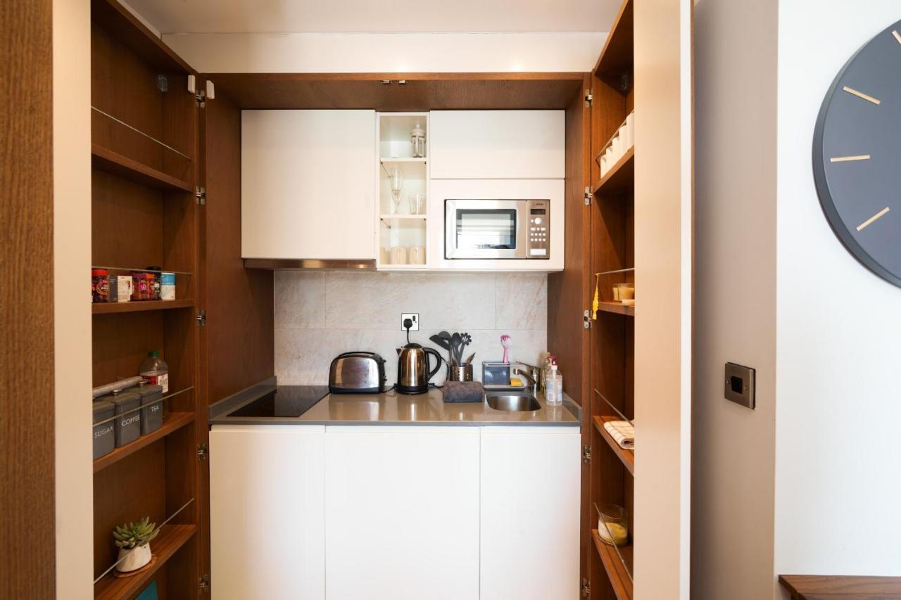 Westone Suite-Hosted By Sweetstay ยิบรอลตาร์ ภายนอก รูปภาพ